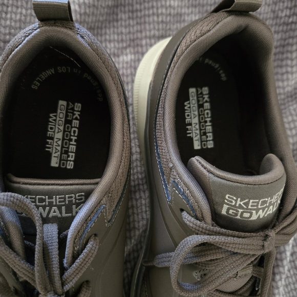 Size 9.5 Men Sketchers GoWalk 6 - Picture 12 of 12